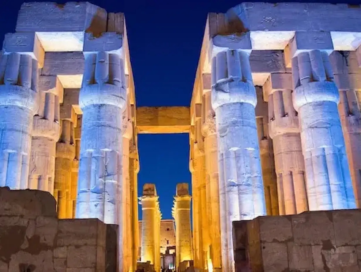 دليل مصر للسفر باقتصاد 2026: تفصيل التكاليف ونصائح توفير المال والمصاريف اليومية