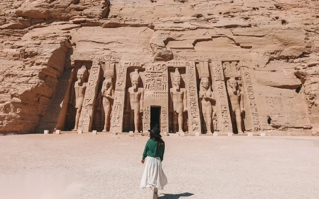 2-Day Abu Simbel & Aswan Tour from Luxor in Multi Day Tours