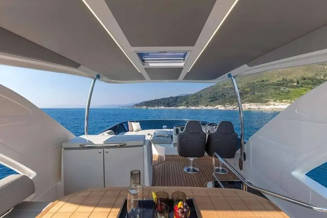Exklusives Rotes-Meer-Yacht-Erlebnis