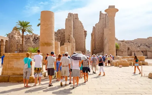 Luxor Travel Guide 2026: 30 Best Things to Do, Valley of the Kings & Karnak Temple (5-Star Reviews & Prices)