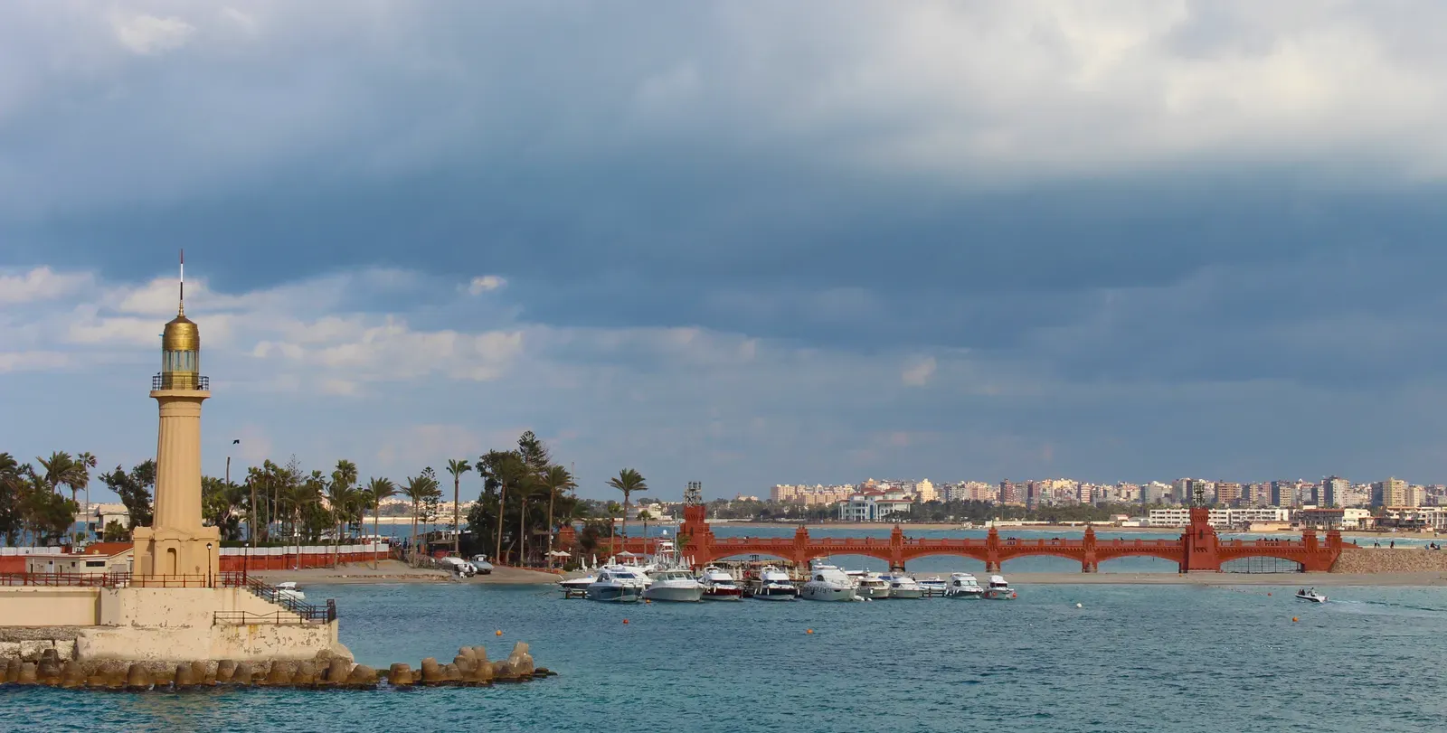 Montaza Palace & Gardens Tour