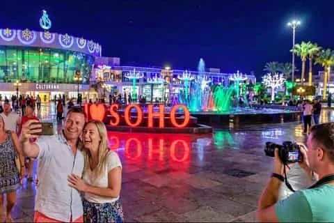 Naama-öböl, Sharm 2026: A legjobb szállodák, éttermek és éjszakai élet kalauza (értékelések és árak)