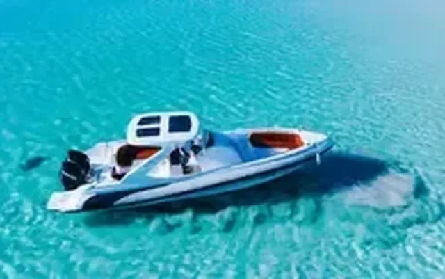 Privé Island-Hopping Speedboot